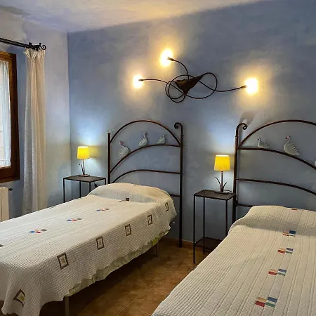 別荘 L'encis - Casa Unifamiliar Con Piscina, Jardin Y Barbacoa